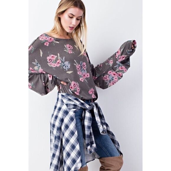 Easel Comfy Floral Tee w/ Bubble Sleeves - Picture 3 of 4